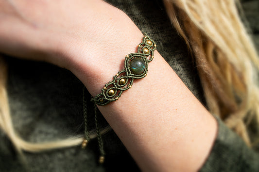 Green Labradorite Bracelet