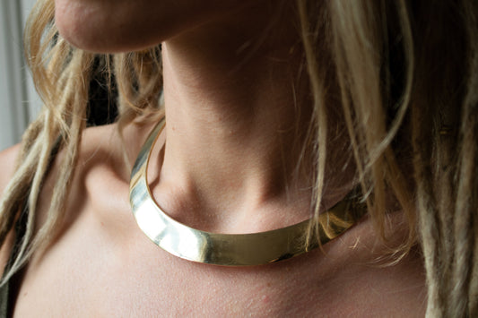 Sleek Brass Collar Necklace